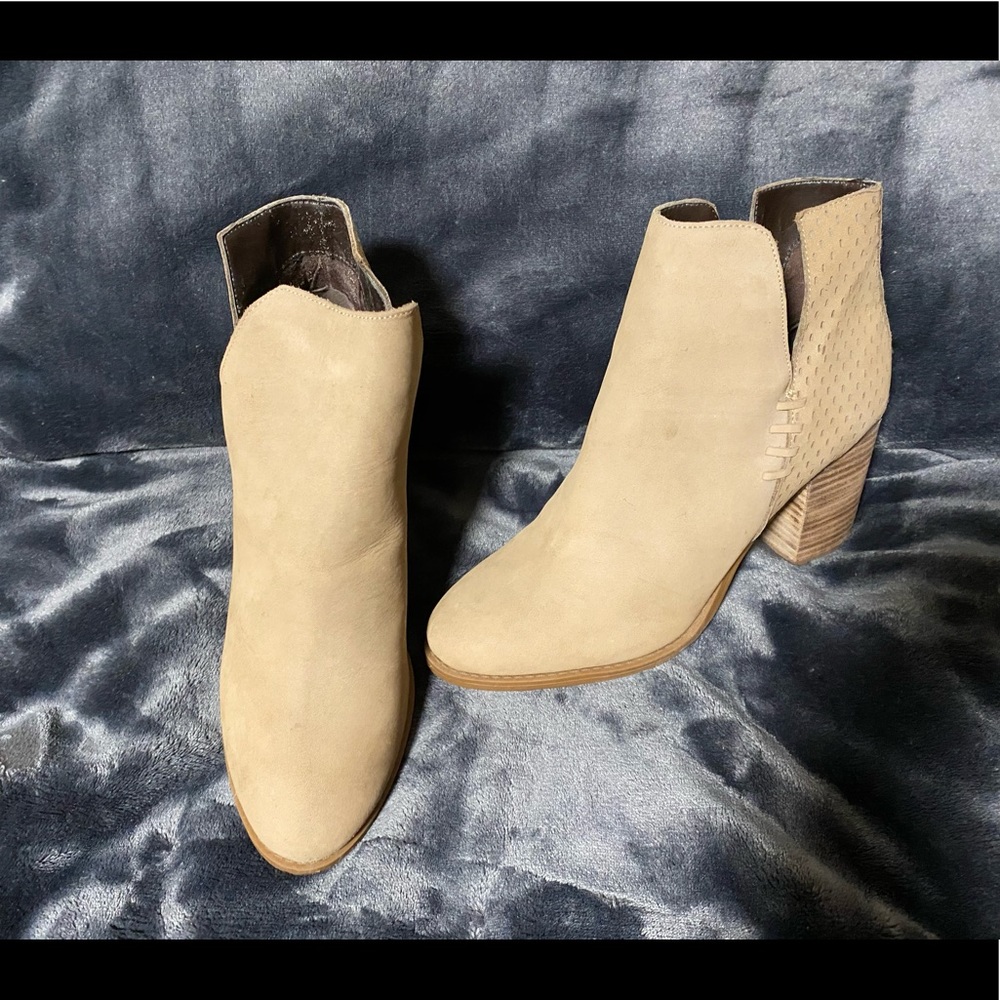 Steve Madden Women’s boots